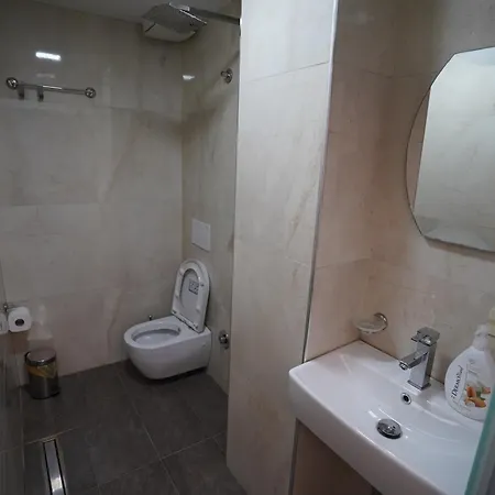 Hotell Driti & Tirana
