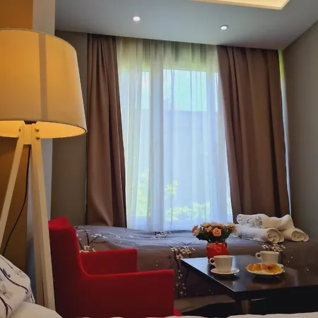 Driti & 3* Tirana
