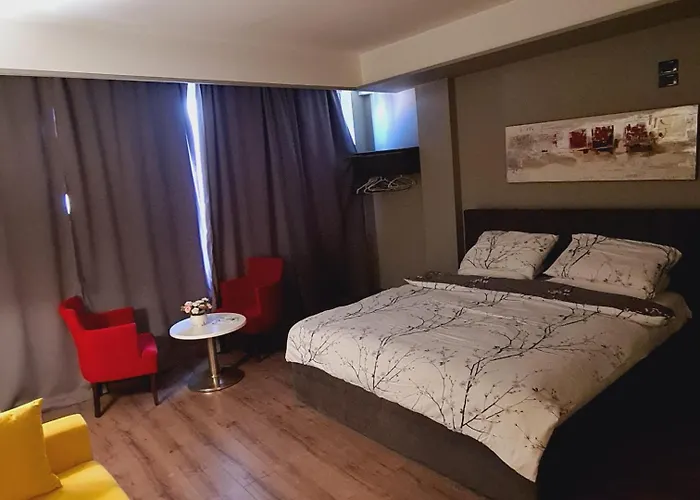 Driti & Τίρανα